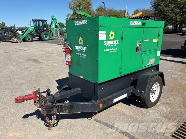 MultiQuip DCA-25SSIU4F Generadores diésel