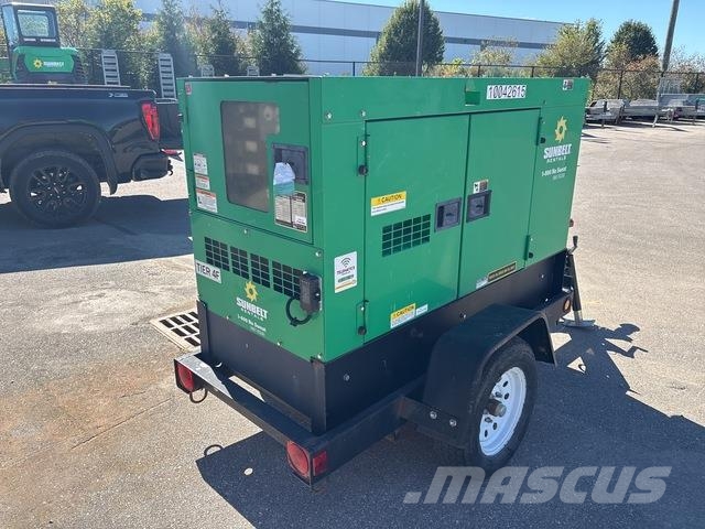 MultiQuip DCA-25SSIU4F Generadores diésel