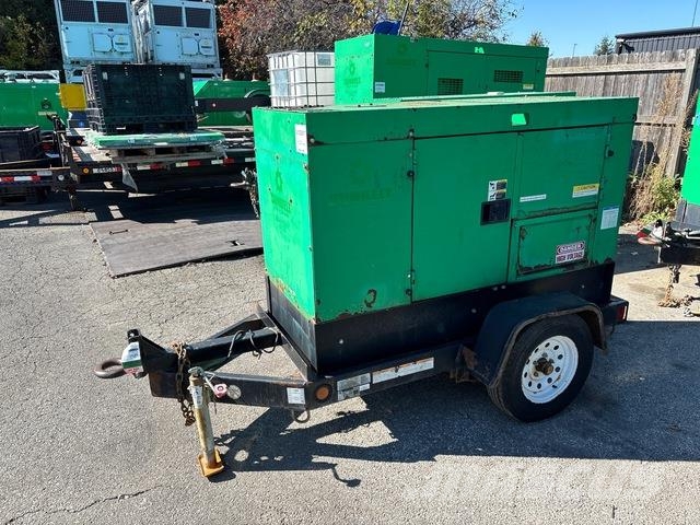MultiQuip DCA-25SSIU4F مولدات ديزل