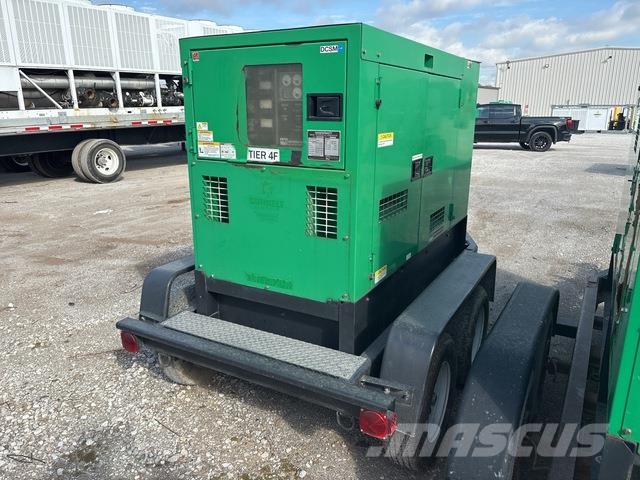 MultiQuip DCA-45SSIU4F Dīzeļģeneratori