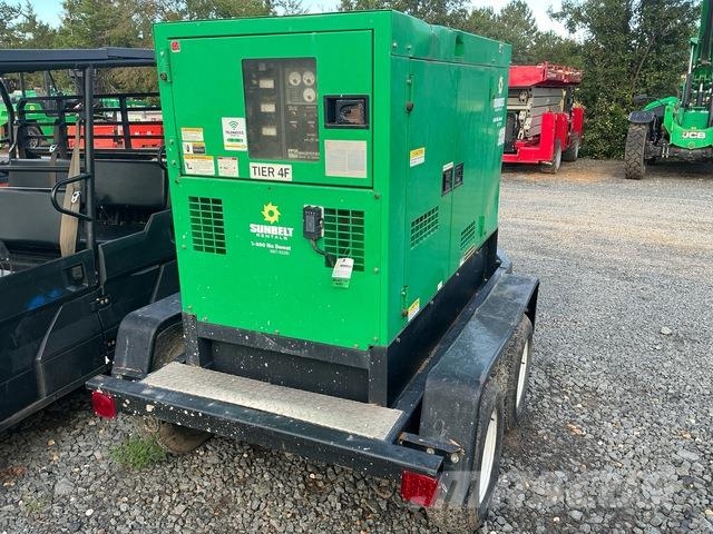MultiQuip DCA-45SSIU4F Дизелови генератори
