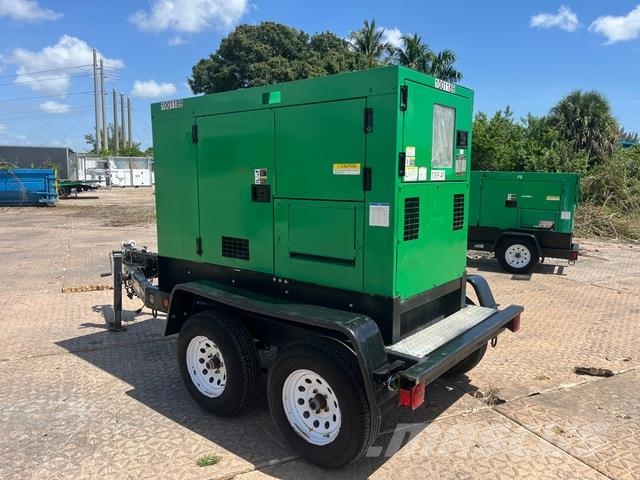MultiQuip DCA-45SSIU4F Dyzeliniai generatoriai