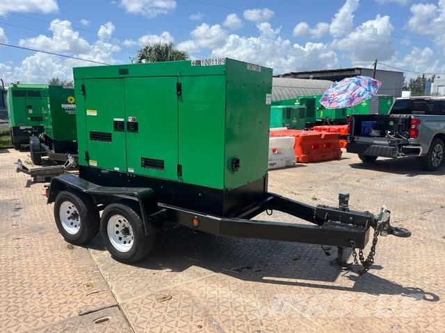 MultiQuip DCA-45SSIU4F Dyzeliniai generatoriai