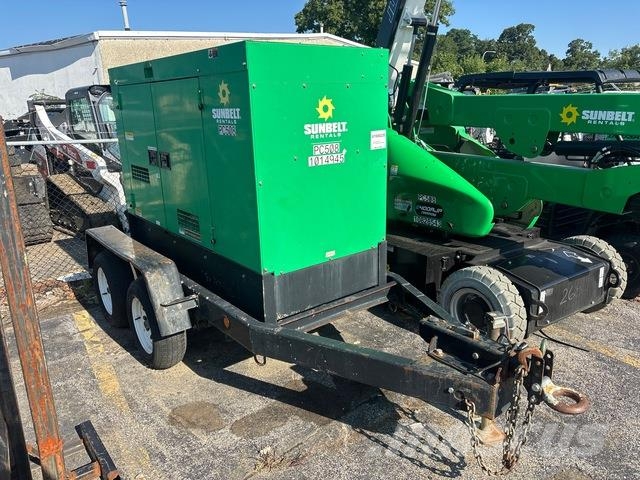 MultiQuip DCA-45SSIU4F Diesel generatoren