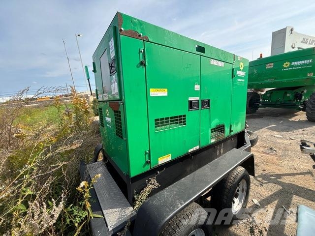 MultiQuip DCA-45SSIU4F 디젤 발전기