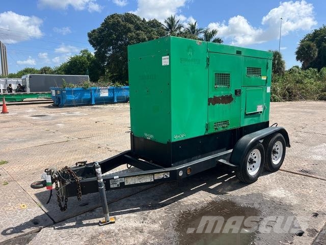 MultiQuip DCA-70SSIU4F Dizel generatori
