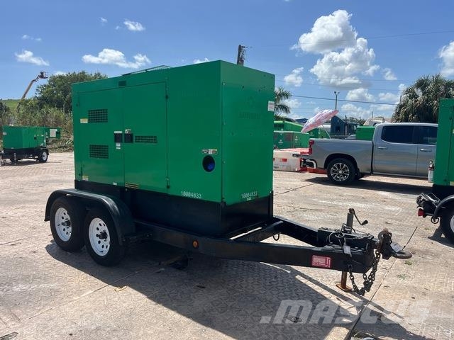 MultiQuip DCA-70SSIU4F Dyzeliniai generatoriai