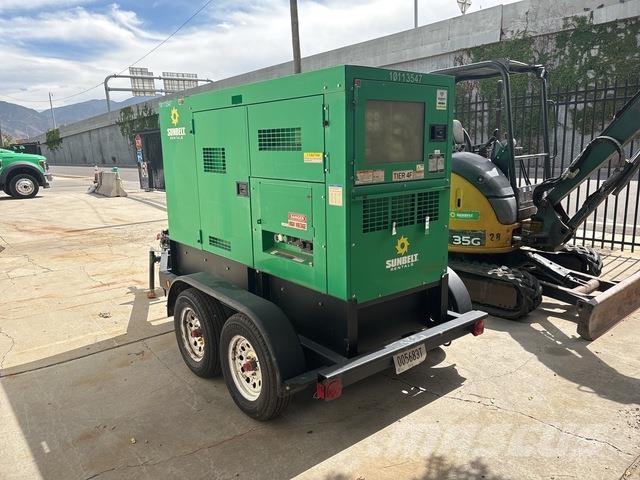 MultiQuip DCA-70SSIU4F Generatori diesel