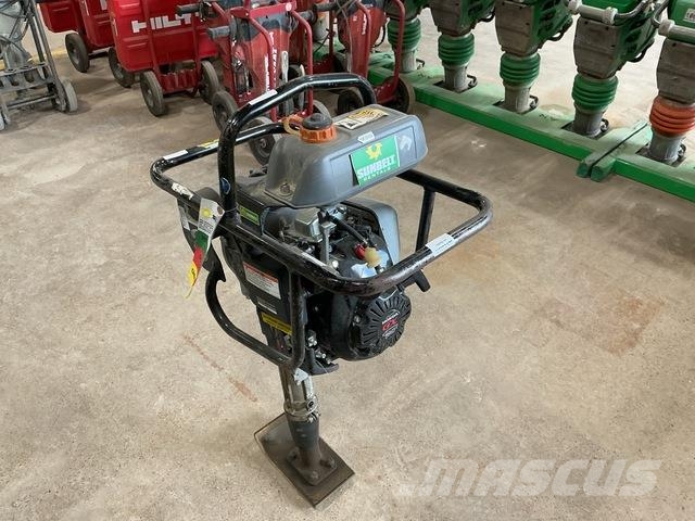 MultiQuip MTR-40F Vibroplaadid