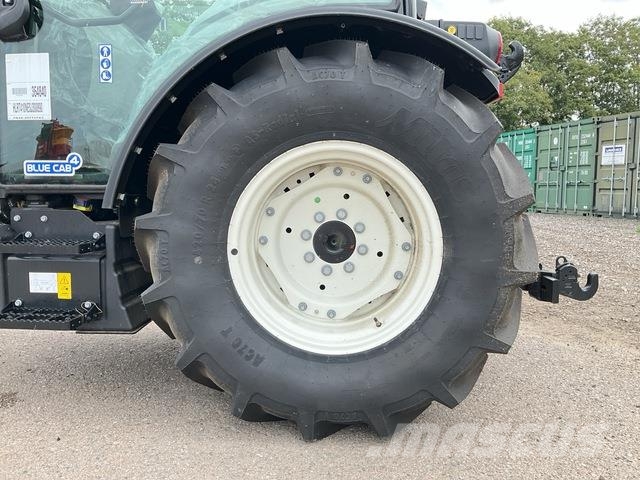 New Holland T4.100N Trattori