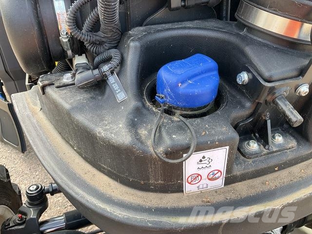 New Holland T4.100N Trattori