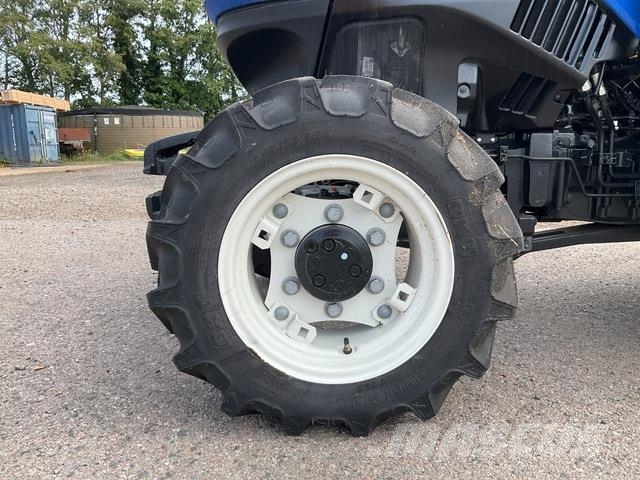 New Holland T4.100N Trattori
