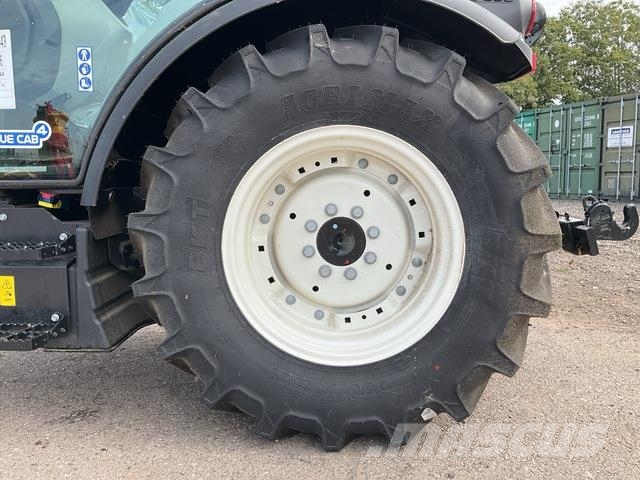 New Holland T4.100N Trattori