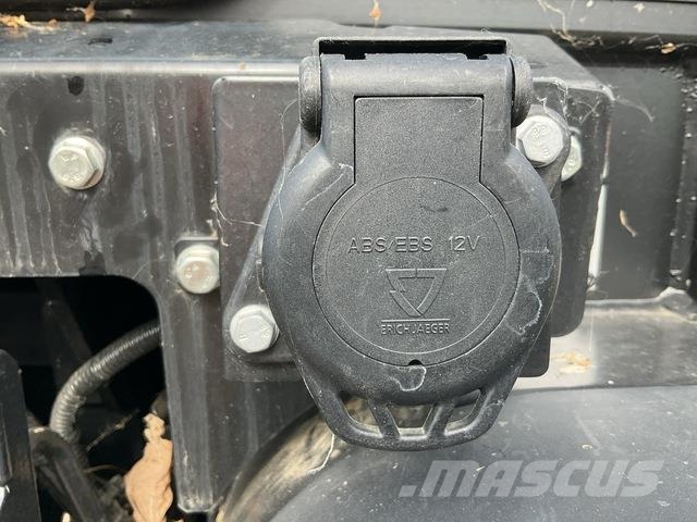 New Holland T4.100N Trattori