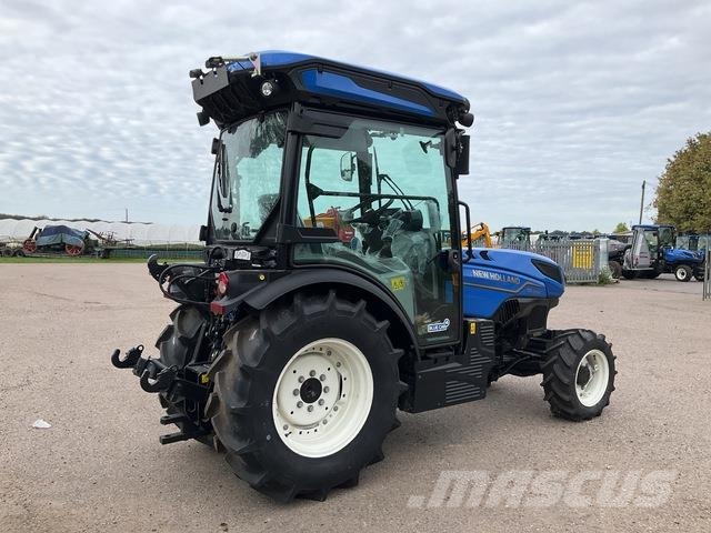 New Holland T4.100N Trattori