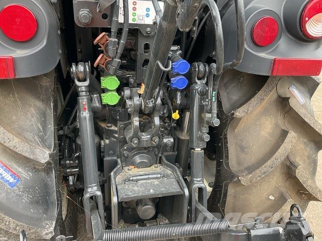 New Holland T4.100N Trattori