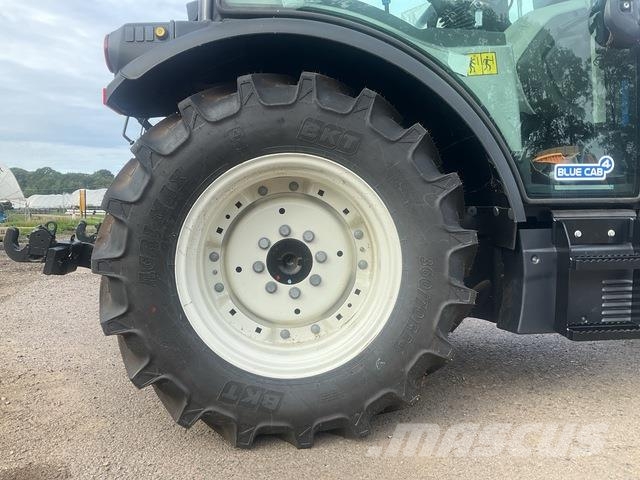 New Holland T4.80N Trattori