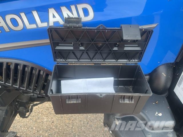 New Holland T4.80N Trattori