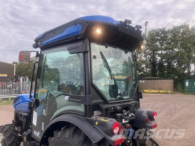 New Holland T4.80N Trattori