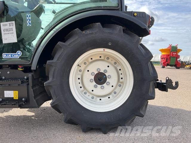New Holland T4.90N Trattori