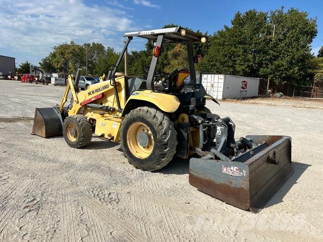 New Holland U80 Frontaliniai krautuvai ir ekskavatoriai