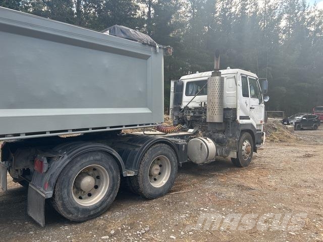 Nissan CW440EE Traktorske jedinice