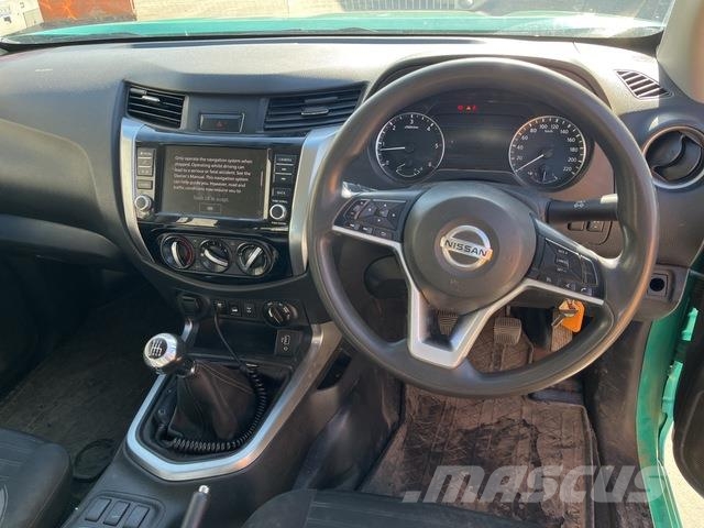Nissan Navara 皮卡车