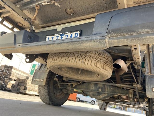 Nissan Navara 皮卡车