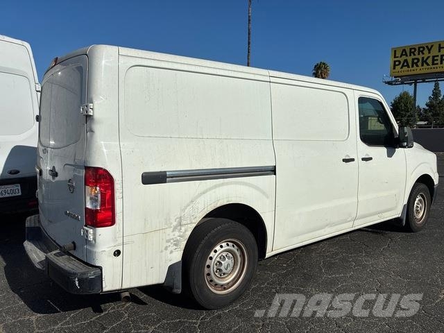 Nissan NV1500S 패널 화물차