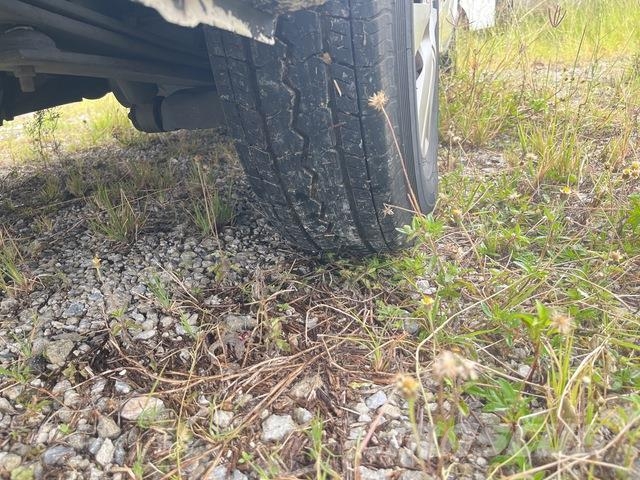 Nissan NV350 Caravan 迷你巴士