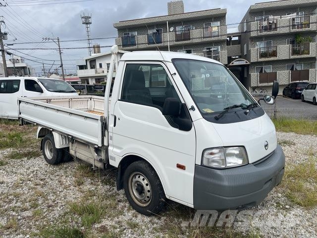 Nissan VANETTE Platformos/ Pakrovimas iš šono