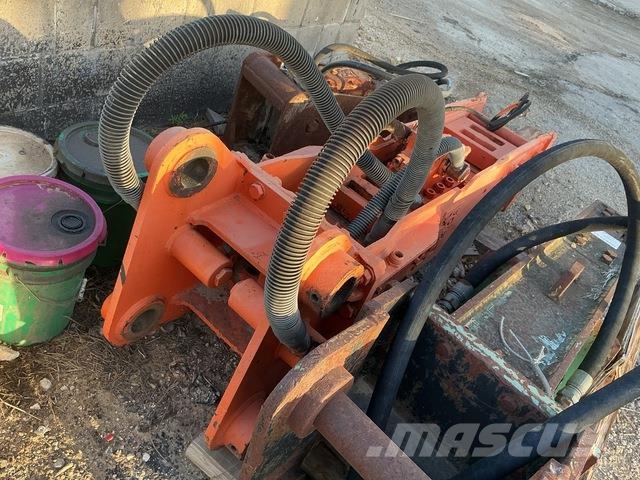 NPK E-210A Marteau hydraulique