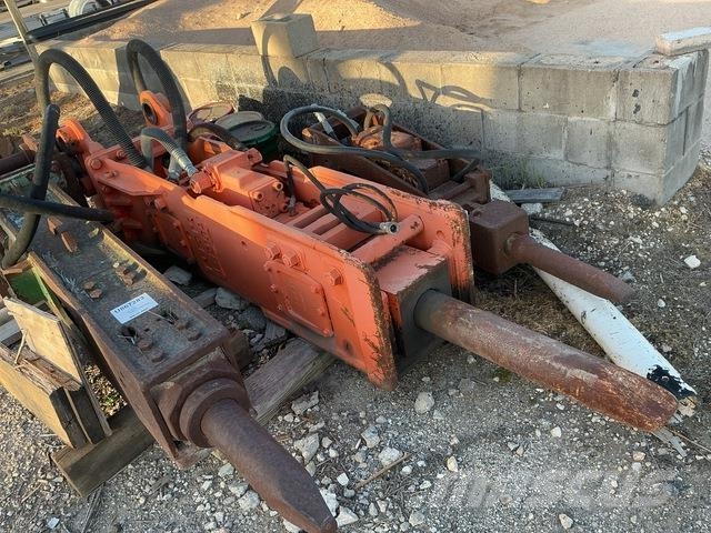 NPK E-210A Marteau hydraulique