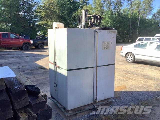 Oil Tank & Hose Reels w/ Lube Equipment Prikolice cisterne