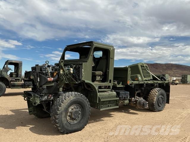 Oshkosh AMK23 MTVR Furgons