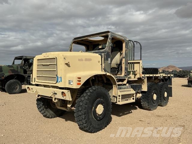 Oshkosh AMK23 MTVR Box body trucks