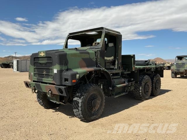 Oshkosh AMK23 MTVR Bakwagens met gesloten opbouw