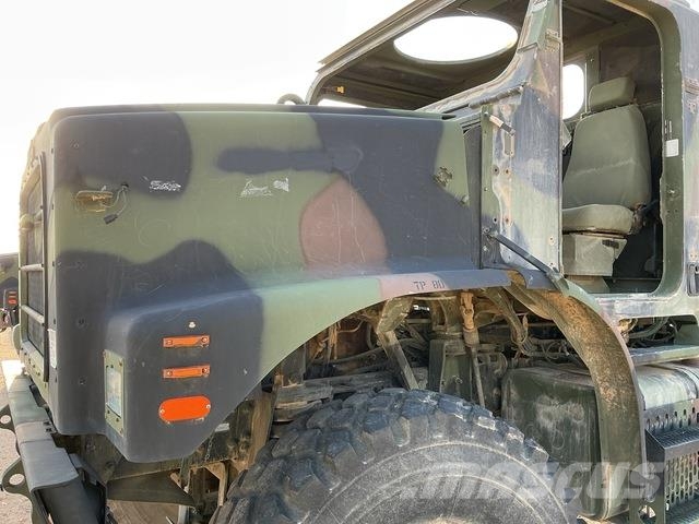 Oshkosh AMK23 MTVR Furgons