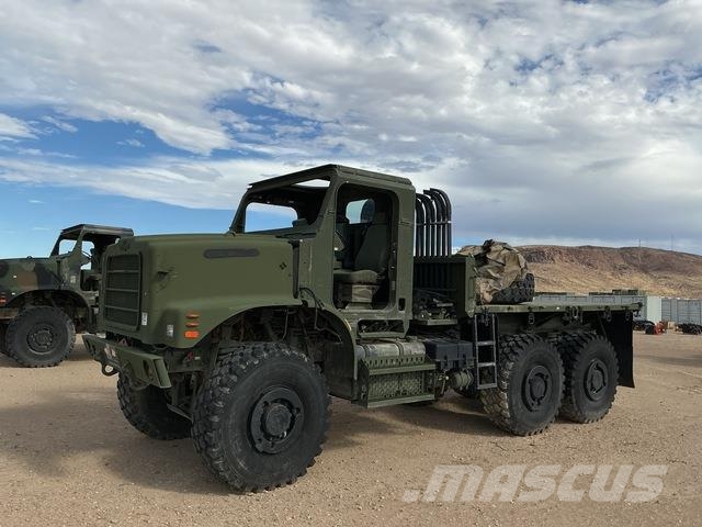 Oshkosh AMK23 MTVR Furgons