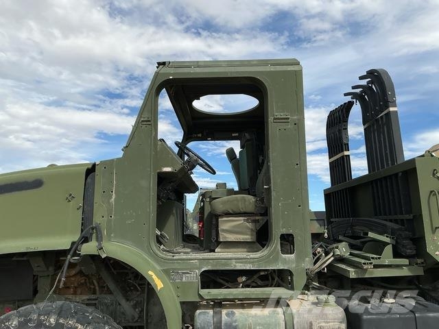 Oshkosh AMK23 MTVR Furgons