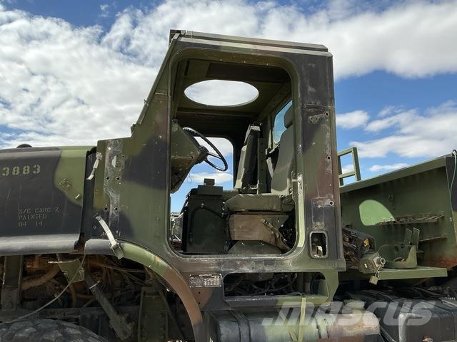 Oshkosh AMK23 MTVR Box body trucks