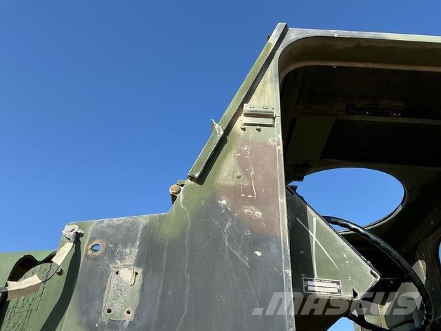 Oshkosh AMK23 MTVR Dobozos teherautók
