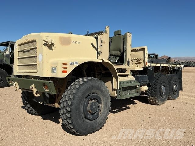 Oshkosh AMK23A1 MTVR Box body trucks