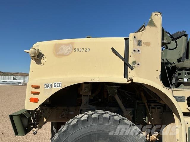 Oshkosh AMK23A1 MTVR Box body trucks