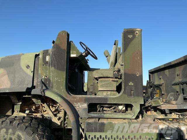 Oshkosh AMK23A1 MTVR Box body trucks