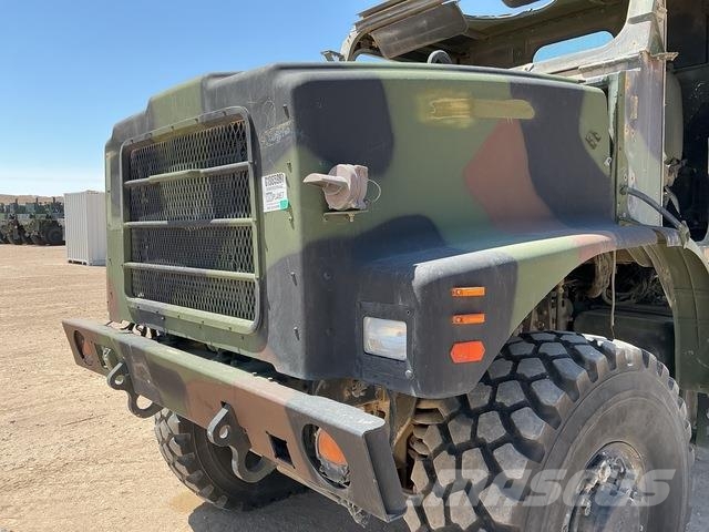 Oshkosh AMK25 MTVR Camiones con caja de remolque