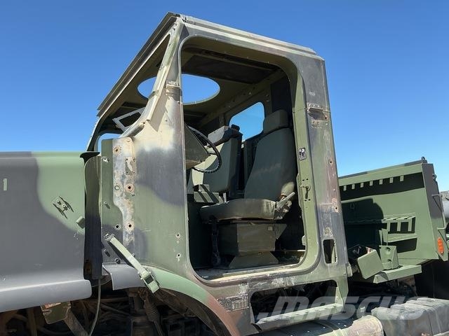 Oshkosh AMK25 MTVR Box body trucks