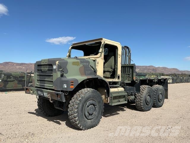 Oshkosh AMK25 MTVR Bakwagens met gesloten opbouw
