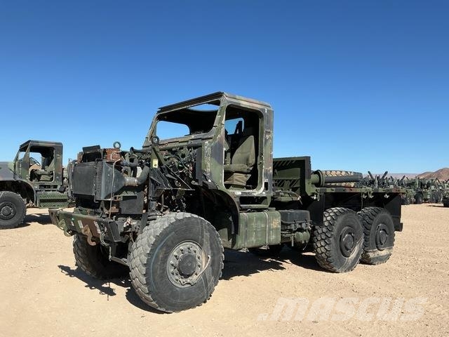 Oshkosh AMK25 MTVR Furgons