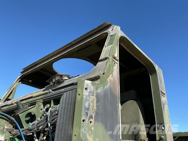 Oshkosh AMK25 MTVR Furgons